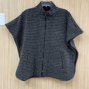 Terry Gray Houndstooth Cape One Size